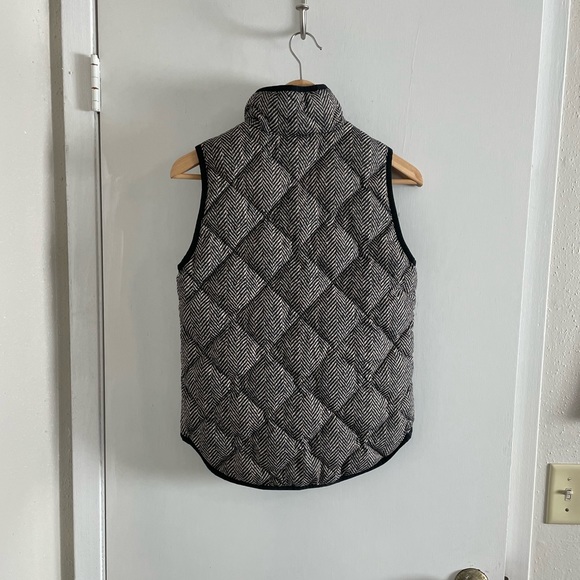 J Crew Herringbone Puffer Vest - Picture 2 of 4